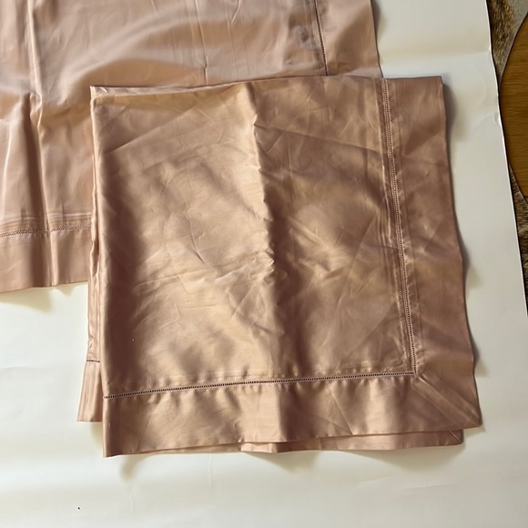 Ralph Lauren Euro Sham dust Rose satin pillow case - Picture 2 of 5